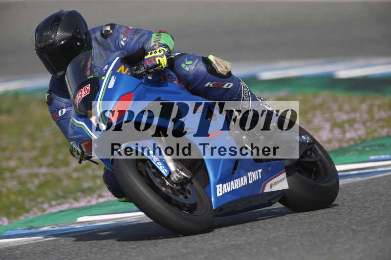 /Archiv-2024/01 26.-28.01.2024 Moto Center Thun Jerez/Gruppe gruen-green/735